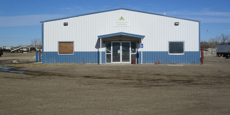 Large Frontage Property on Highway 14/34 For Sale