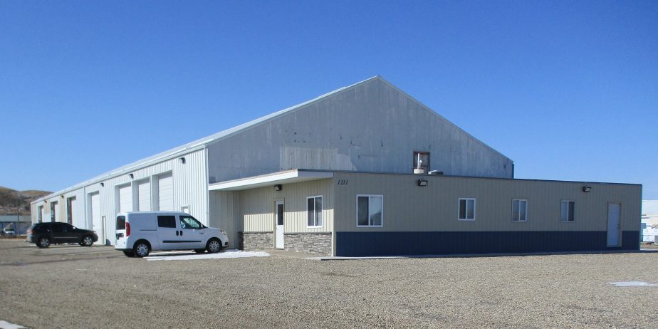 For Rent:  Bak Building
