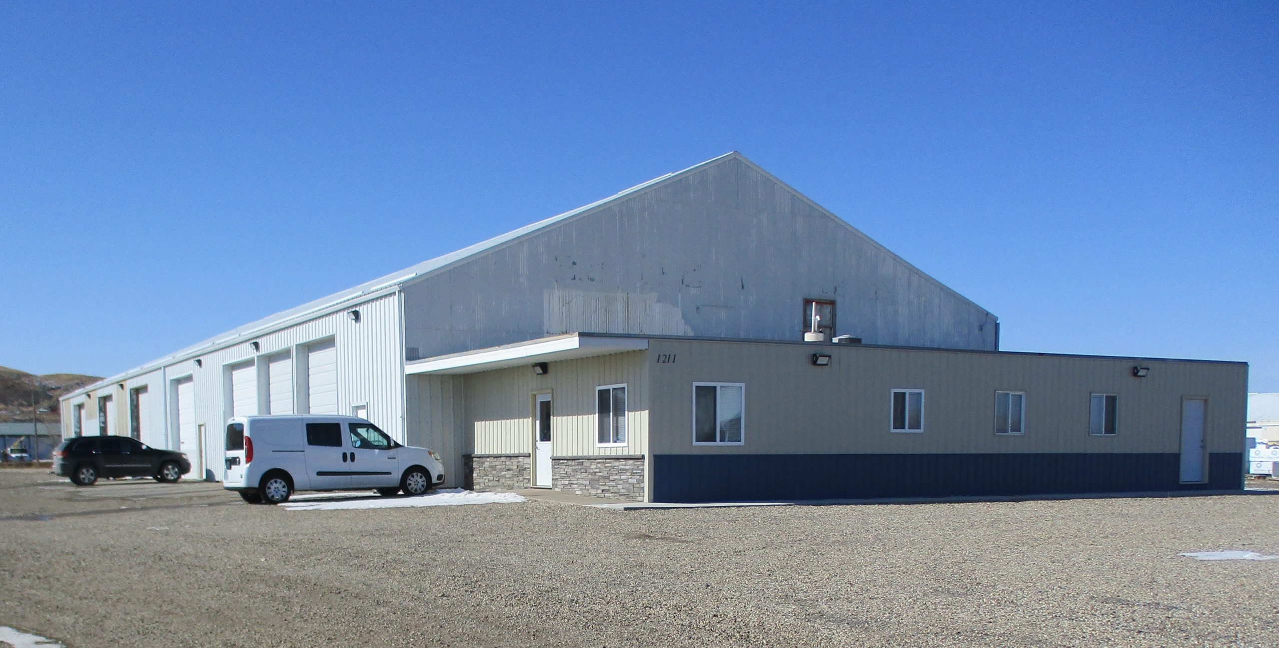 For Rent: Bak Building